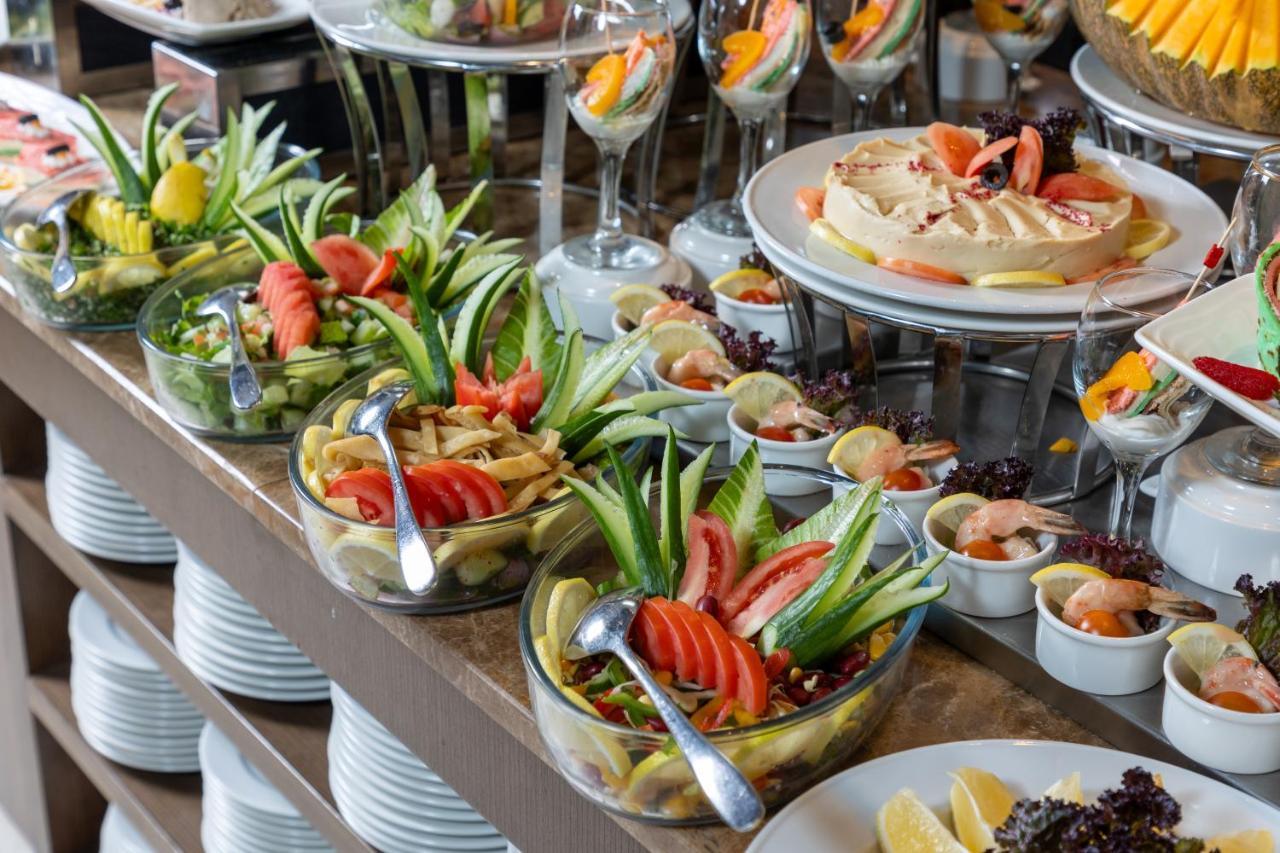 Jayden Hotel Медина Екстериор снимка