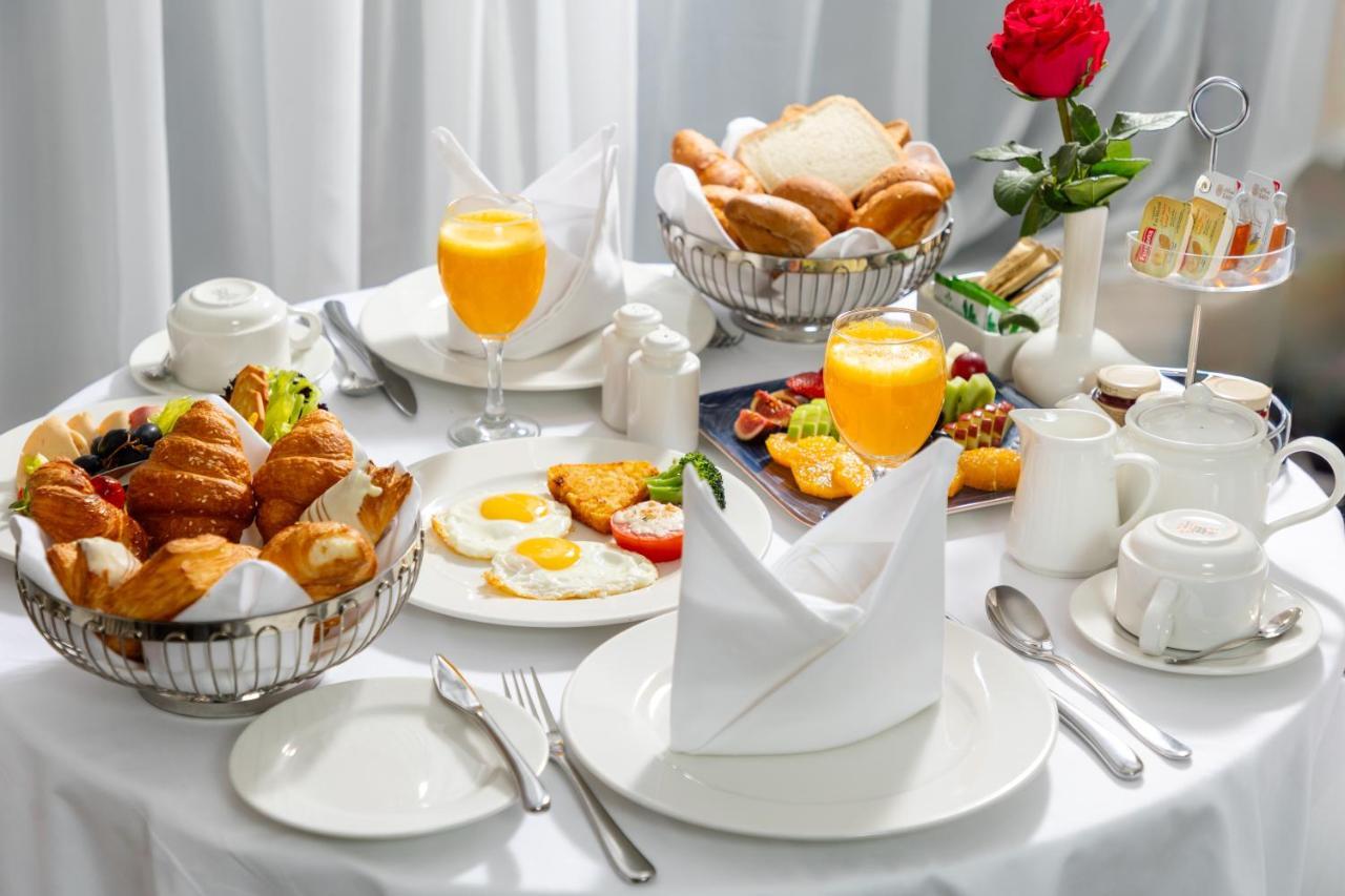 Jayden Hotel Медина Екстериор снимка