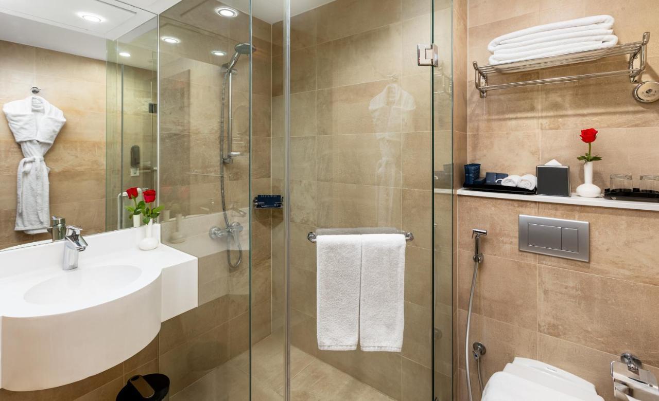 Jayden Hotel Медина Екстериор снимка