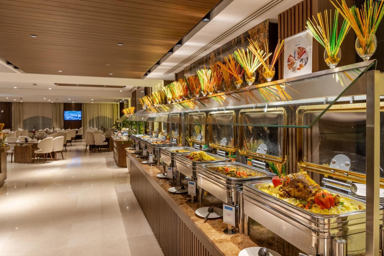 Jayden Hotel Медина Екстериор снимка